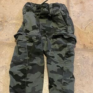 Wonder Nation Green Camouflage Cargo Pants